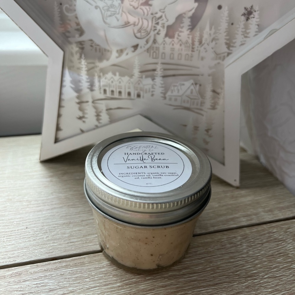 Homemade Vanilla Bean Soft Scrub